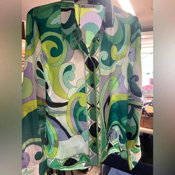Zara Lime Green and Lavender Patterned Top - Picture 1 of 4
